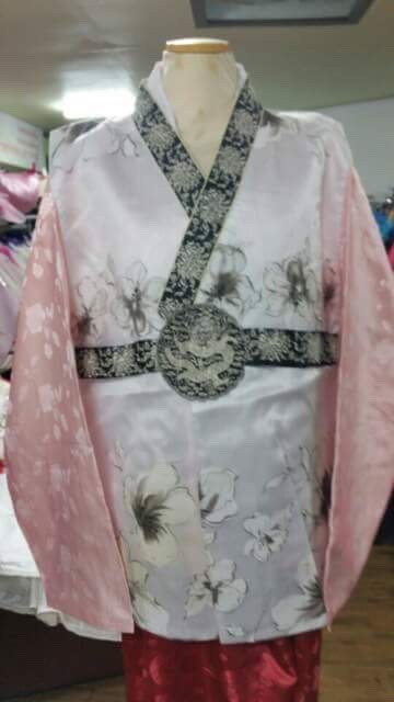 cho thuê hanbok truyền thống hoàng cung